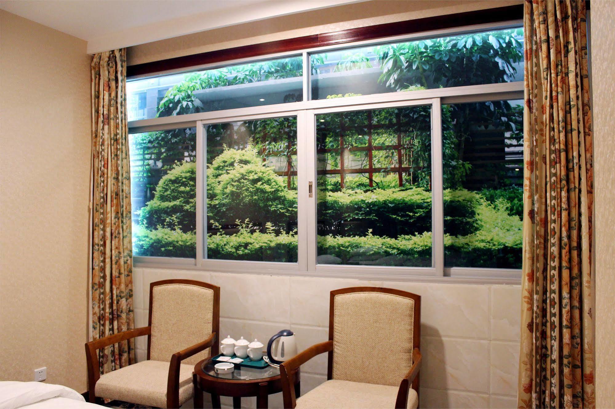 Shenzhen Luohu Railway Station Hotel - West Building Zewnętrze zdjęcie